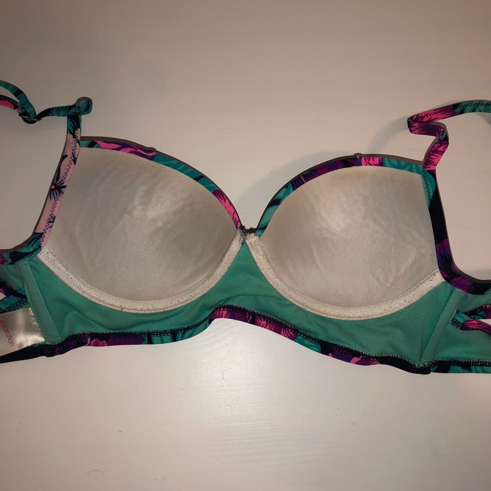 Floral Push-up Bikini - Picture 3 of 4